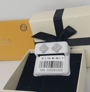 Clover Shaped Iced Out Moissanited Diamond Earrings 925 Silver